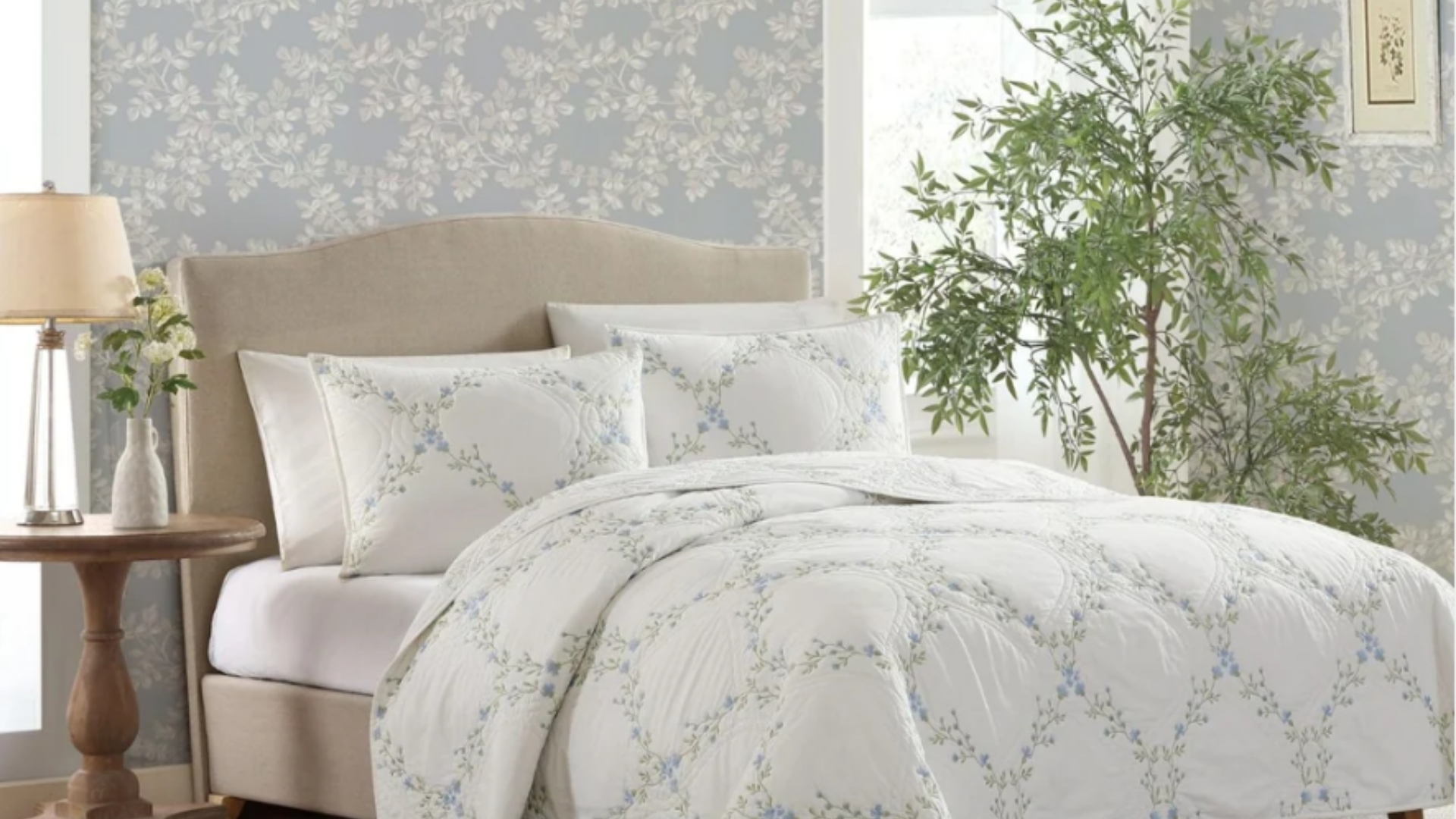 Laura Ashley Laura Ashley