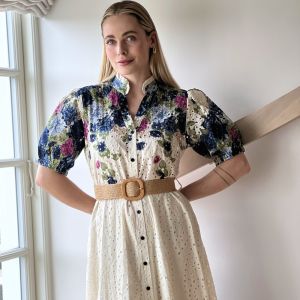 Kjole m broderi rosa/blå/grønn One size