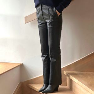 Skinnbukse Flare Pant Black