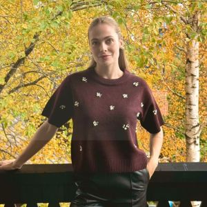 Nelida genser med strass Plum