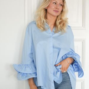 Bluse m/volangerm, lyseblå, one size