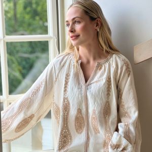 Bluse cream/beige med broderi